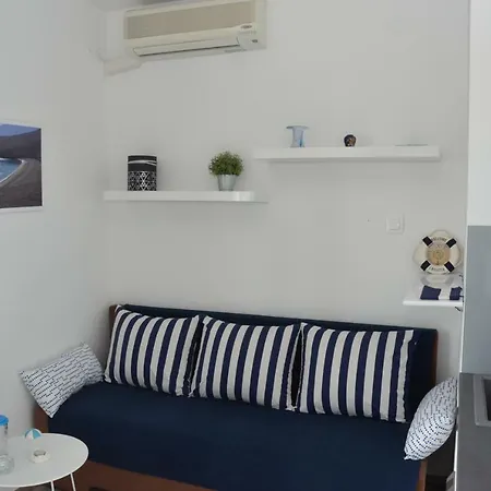 Apartmani Admiral Novalja Exterior photo